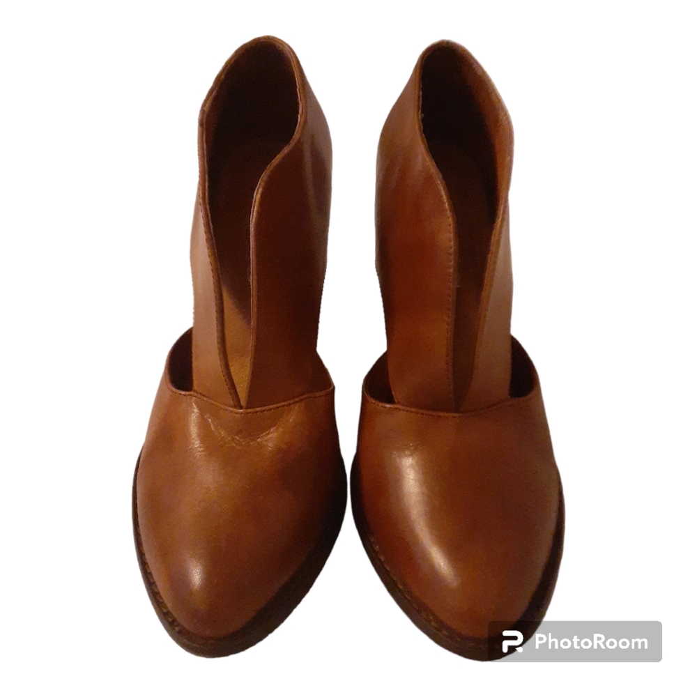 Free People Jeffrey Campbell Brown Leather Ankle heeled boots deep V Cut